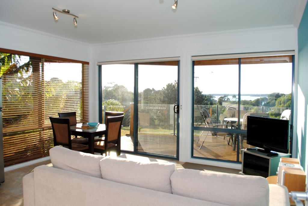 The Wave Oasis Sc B&B Mallacoota Room photo